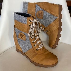 SOREL Lexie Wedge Ankle Bootie Leather Size 10